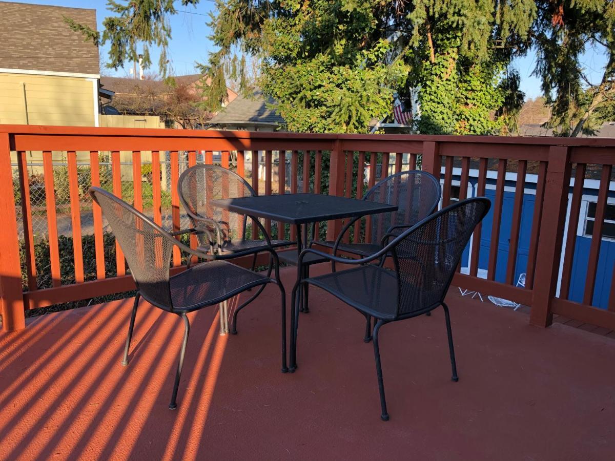 Rainier Guesthouse Seattle Exterior photo